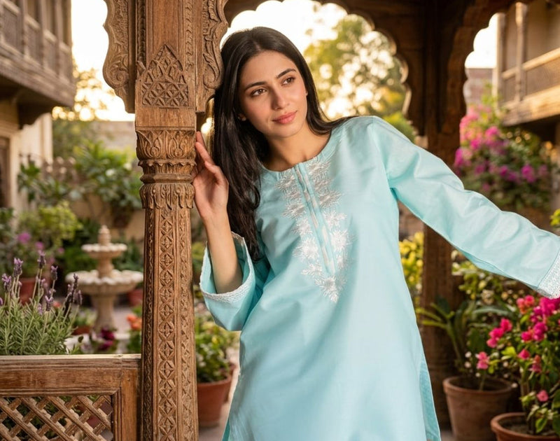 Level up your summer wardrobe with fresh, breathable, and trendy outfits made for all-day comfort and effortless style. From casual street looks to vacation-ready fits, find everything you need to glow through the heat in style.